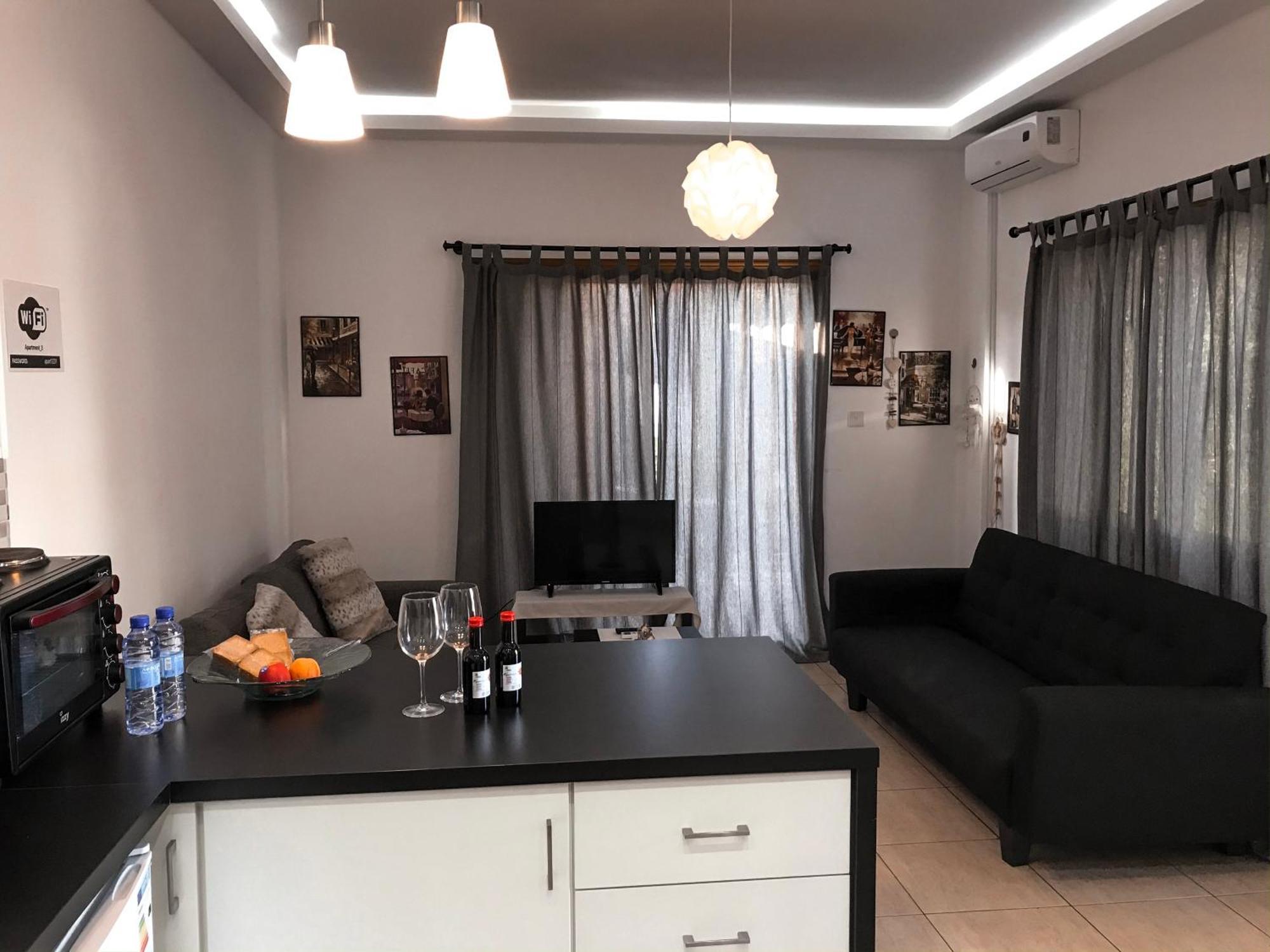 Charalambous Apartment Paphos Zimmer foto